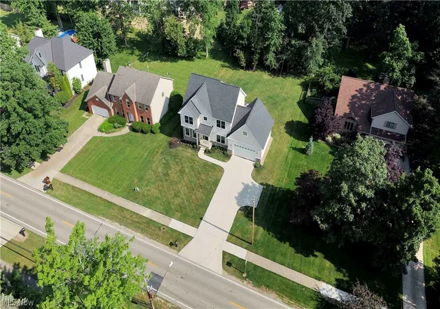 3rd image of 30892 Schwartz Rd, Westlake, OH 44145 | MLS# 5209993