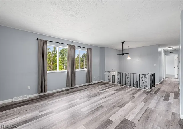 Photo 5 of Single family home for sale at 553 Jeanette St, Brunswick, OH 44212 | MLS# 5227923 | Listing updated on 2026-07-29