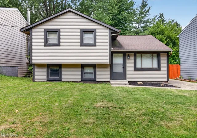 Homes for sale in North Ridgeville, OH | 6500 Rosebelle Ave, North Ridgeville, OH 44039 | MLS# 5227497