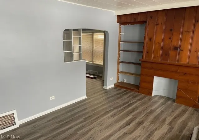 Photo 2 of Multi family home for sale at 407 E 147th Street, Cleveland, OH 44110 | MLS# 5226255 | Listing updated on 2026-07-16