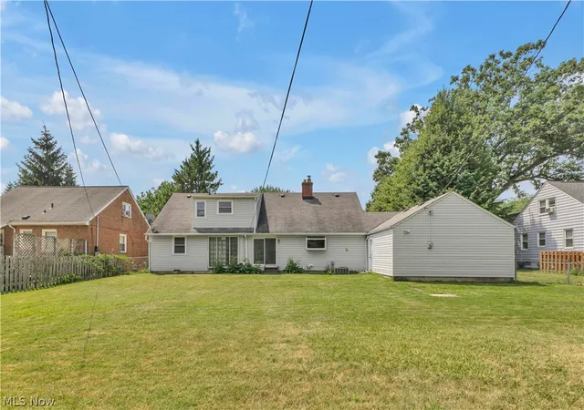 Photo 3 of Single family home for sale at 6489 Solon Blvd, Solon, OH 44139 | MLS# 5225939 | Listing updated on 2026-09-15