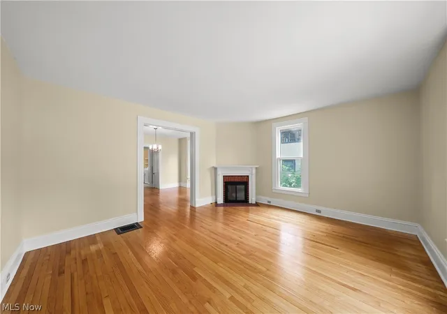 Homes for sale in Oberlin, OH | 83 S Cedar St, Oberlin, OH 44074 | MLS# 5228096