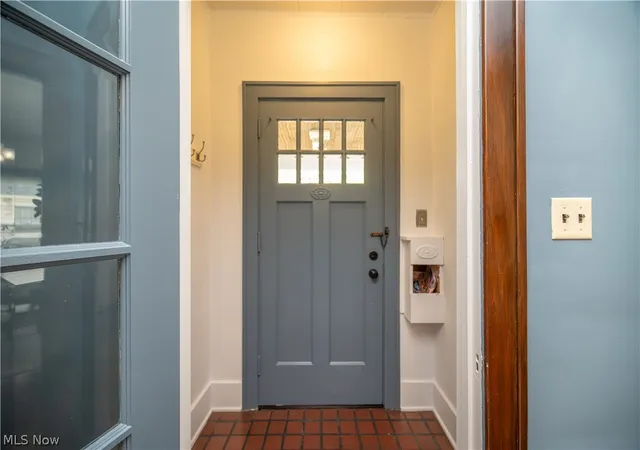 Photo 3 of Sale Pending at 451 Fairmount Ave NE, Warren, OH 44483 | MLS# 5223528 | Listing updated on 2026-08-20