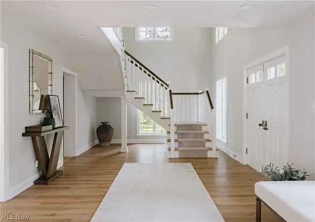Photo 4 of Single family home for sale at 7093 Gates Mills Blvd, Gates Mills, OH 44040 | MLS# 5227399 | Listing updated on 2026-09-24