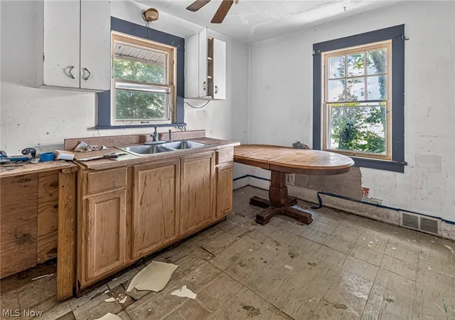 Homes for sale in Youngstown, OH | 3004 Southern Blvd, Youngstown, OH 44507 | MLS# 5228185