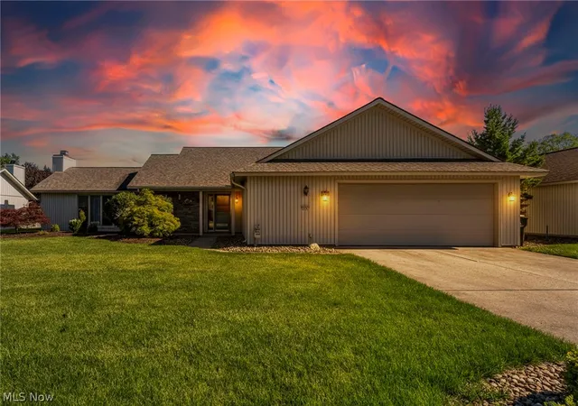 Homes for sale in North Ridgeville, OH | 32912 Woodstone Cir, North Ridgeville, OH 44039 | MLS# 5226917