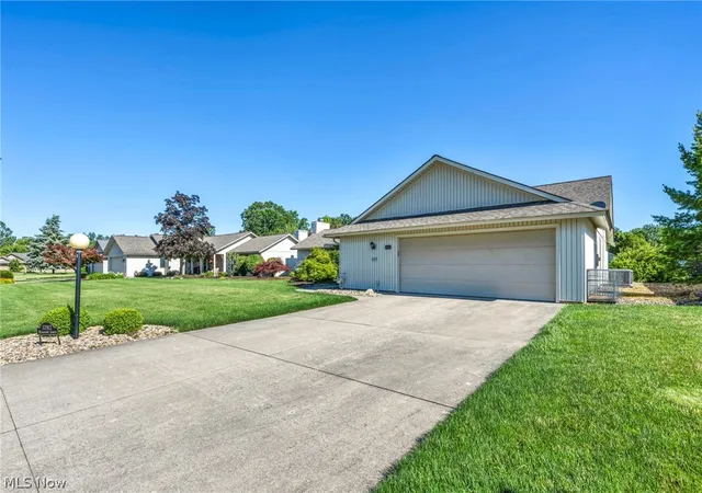 Homes for sale in North Ridgeville, OH | 32912 Woodstone Cir, North Ridgeville, OH 44039 | MLS# 5226917
