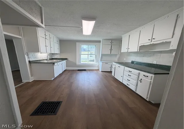 Photo 20 of Single family home for sale at 219 Main St, Philo, OH 43771 | MLS# 5228054 | Listing updated on 2026-10-06
