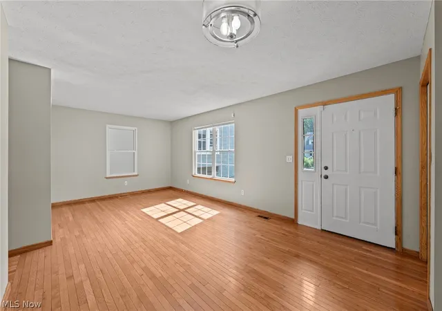 Homes for sale in Kent, OH | 210 S Mantua St, Kent, OH 44240 | MLS# 5227865