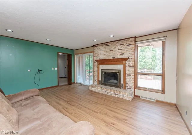 Homes for sale in Lorain, OH | 2520 W Skyline Dr, Lorain, OH 44053 | MLS# 5228116