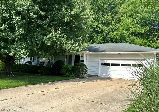 1st image of 443 Lansing Rd, Akron, OH 44312 | MLS# 5227814