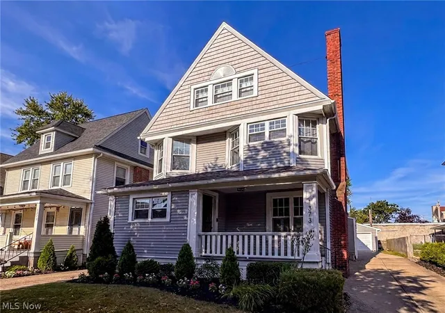 Photo 2 of Single family home for sale at 1373 Lakeland Ave, Lakewood, OH 44107 | MLS# 5225011 | Listing updated on 2026-07-20