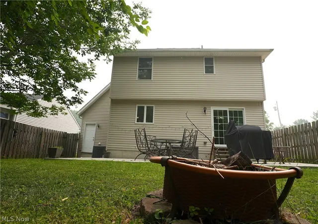 Homes for sale in North Ridgeville, OH | 5856 Ridgeview Blvd, North Ridgeville, OH 44039 | MLS# 5228294