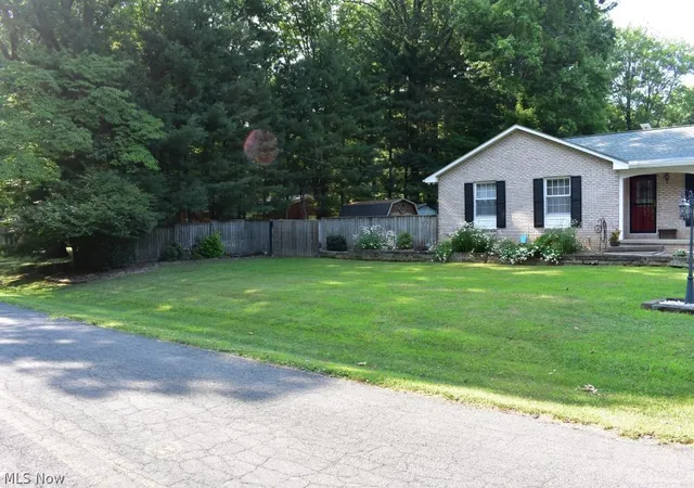 Homes for sale in Ravenna, OH | 4775 Seabury Dr, Ravenna, OH 44266 | MLS# 5227862