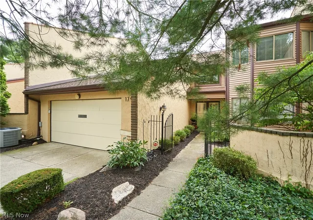 1st image of 1799 Brookwood Dr, Akron, OH 44313 | MLS# 5228279