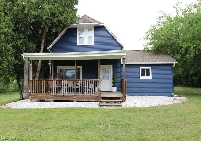 Photo 1 of Single family home for sale at 1053 N Carpenter Rd, Brunswick, OH 44212 | MLS# 5228316 | Listing updated on 2026-08-25