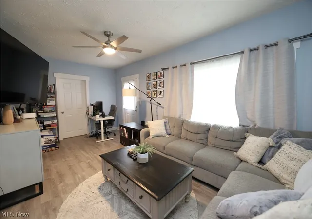 Photo 2 of Single family home for sale at 1053 N Carpenter Rd, Brunswick, OH 44212 | MLS# 5228316 | Listing updated on 2026-08-25