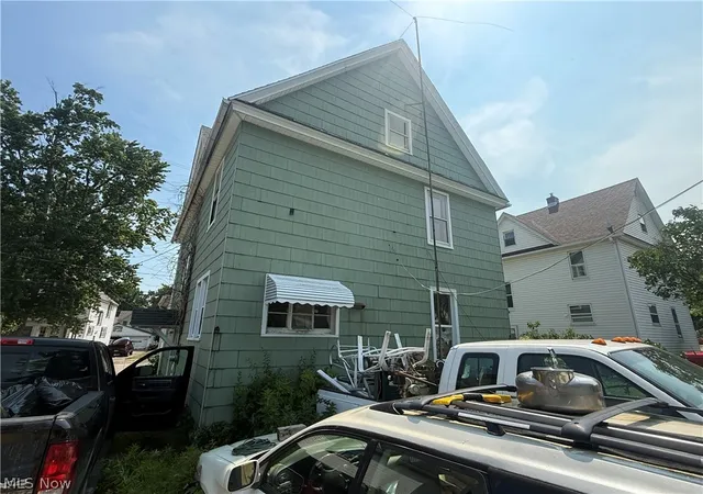 5th image of 223 Center St, Conneaut, OH 44030 | MLS# 5228308