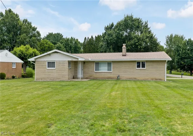 Photo 1 of Single family home for sale at 6323 Middlebranch Ave Ne, Canton, OH 44721 | MLS# 5228376 | Listing updated on 2026-08-03