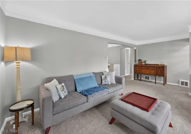 4th image of 1680 Harwich Rd, Lyndhurst, OH 44124 | MLS# 5224855
