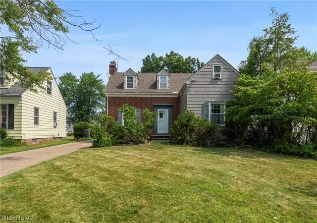 Photo 1 of Single family home for sale at 28707 Gilchrist Dr, Willowick, OH 44095 | MLS# 5223167 | Listing updated on 2026-08-24