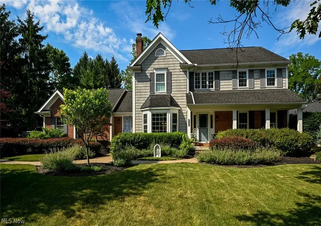 Homes for sale in Brecksville, OH | 7956 Orianna St, Brecksville, OH 44141 | MLS# 5228041
