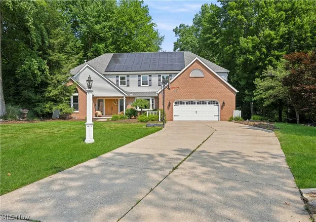 Photo 1 of Single family home for sale at 2537 Fox Cir, Stow, OH 44224 | MLS# 5227904 | Listing updated on 2026-10-03