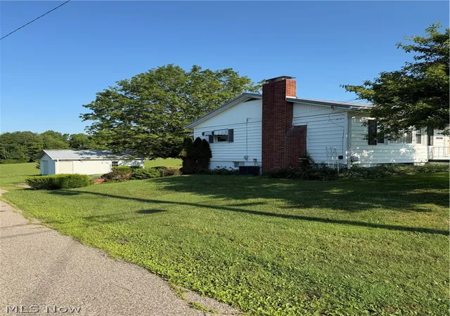 Photo 2 of Single family home for sale at 211 Green St, Woodsfield, OH 43793 | MLS# 5227190 | Listing updated on 2026-09-01