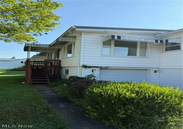 Photo 3 of Single family home for sale at 211 Green St, Woodsfield, OH 43793 | MLS# 5227190 | Listing updated on 2026-09-01