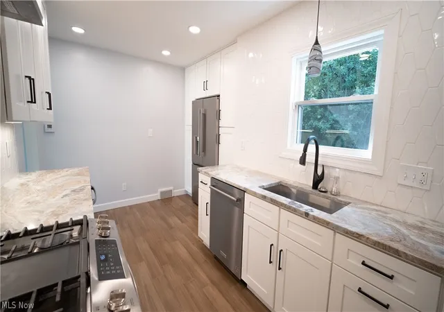Photo 5 of Single family home for sale at 3130 Silver Lake Blvd, Silver Lake, OH 44224 | MLS# 5228074 | Listing updated on 2026-08-27