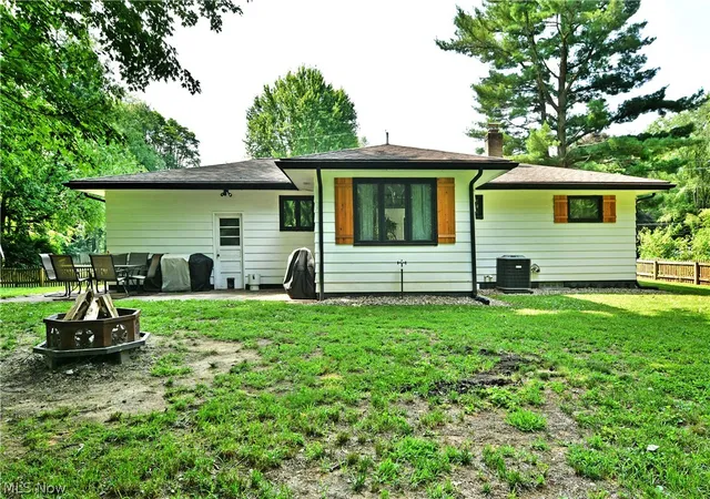 Homes for sale in Newton Falls, OH | 4790 Scott St, Newton Falls, OH 44444 | MLS# 5228347