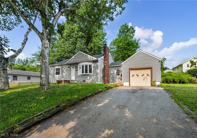 Photo 2 of Sale Pending at 2680 Nesmith Lake Blvd, Akron, OH 44314 | MLS# 5227785 | Listing updated on 2026-08-27