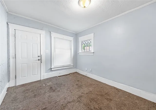 Listing Photo 4 - Condo for sale in building located at 4311 Bush Ave, Cleveland, OH 44109
