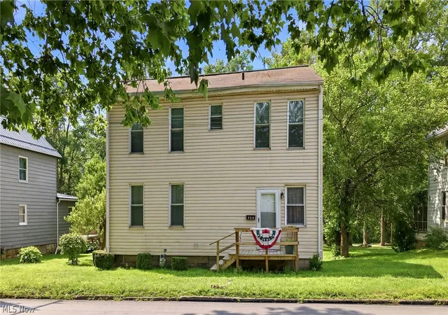 Homes for sale in Lisbon, OH | 308 E Washington St, Lisbon, OH 44432 | MLS# 5226617