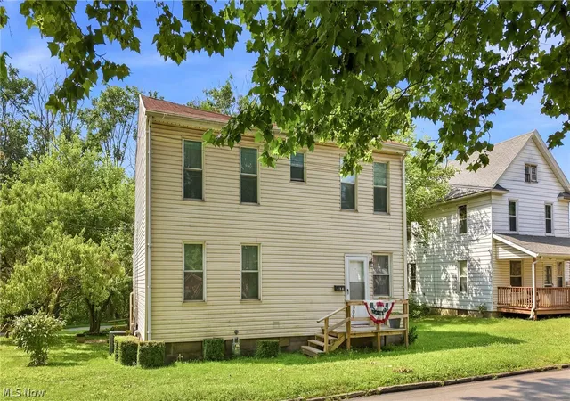 Homes for sale in Lisbon, OH | 308 E Washington St, Lisbon, OH 44432 | MLS# 5226617