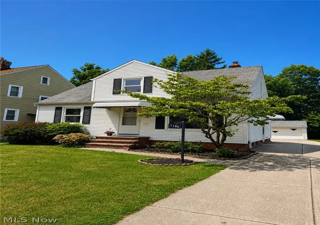 Photo 2 of Sale Pending at 1199 Mayfield Ridge Rd, Cleveland, OH 44124 | MLS# 5228471 | Listing updated on 2026-08-24