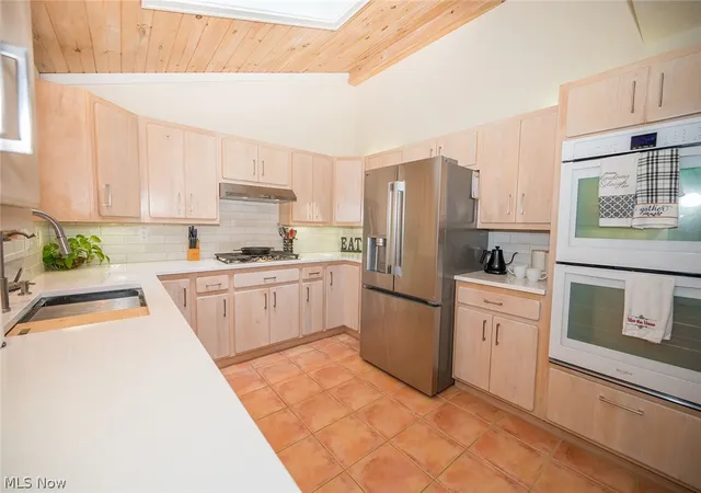 Photo 4 of Sale Pending at 10676 Prouty Rd, Concord Township, OH 44077 | MLS# 5227715 | Listing updated on 2026-09-25