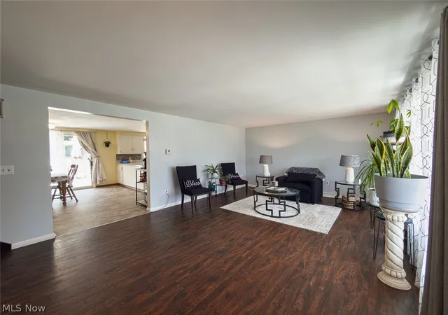 Photo 3 of Sale Pending at 4935 Quincy St Nw, Canton, OH 44708 | MLS# 5227796 | Listing updated on 2026-09-16