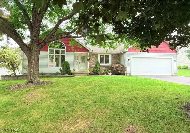 1st image of 7673 Buchanan Dr, Youngstown, OH 44512 | MLS# 5228465