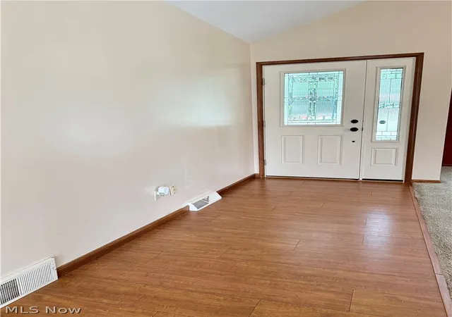 2nd image of 7673 Buchanan Dr, Youngstown, OH 44512 | MLS# 5228465