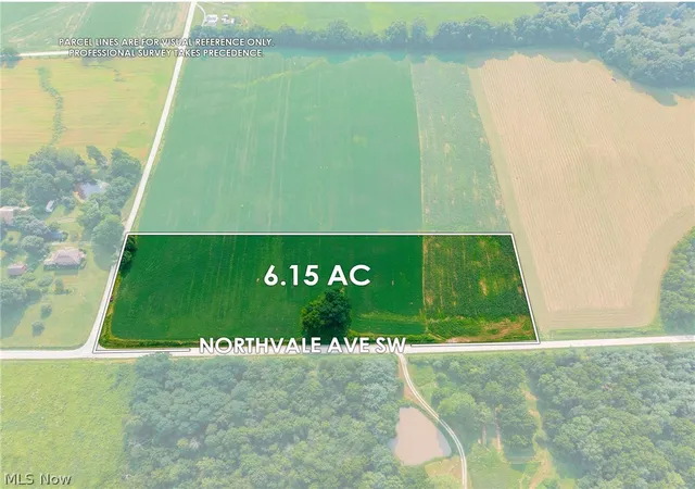 Photo 2 of Sale Pending at Stoneford St Sw, Navarre, OH 44662 | MLS# 5228509 | Listing updated on 2026-08-23