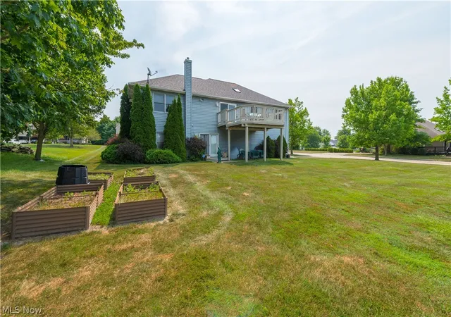 Photo 4 of Single family home for sale at 14122 Ashley Ln, North Royalton, OH 44133 | MLS# 5228357 | Listing updated on 2026-10-06