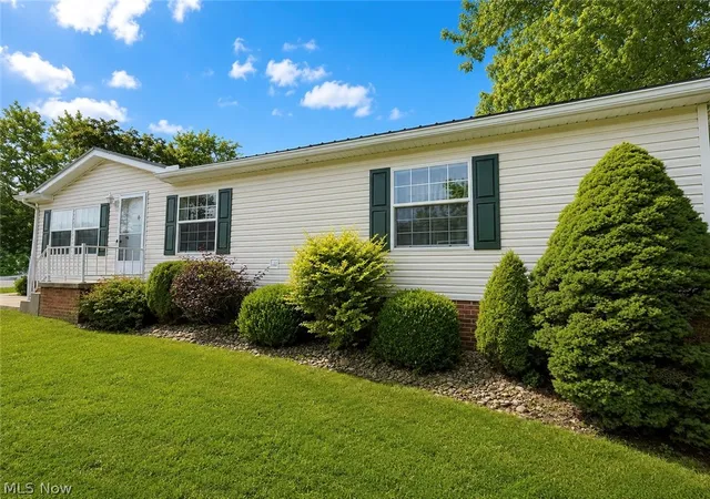 Homes for sale in Salem, OH | 1268 S Lincoln Ave, Salem, OH 44460 | MLS# 5228378