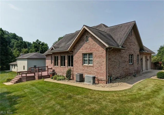 Photo 4 of Sale Pending at 5256 Township Rd 356, Millersburg, OH 44654 | MLS# 5228507 | Listing updated on 2026-09-16