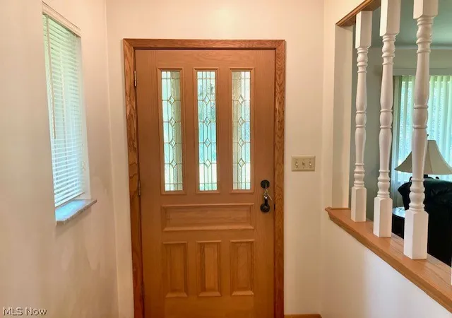 Photo 2 of Sale Pending at 4474 Ridge Rd, Wadsworth, OH 44281 | MLS# 5228539 | Listing updated on 2026-07-22