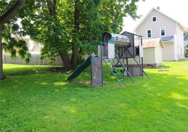 2nd image of 719 Wick Ave, Ashland, OH 44805 | MLS# 5228439