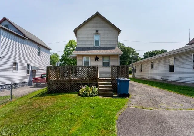 25th image of 71 Elm St, Struthers, OH 44471 | MLS# 5228548