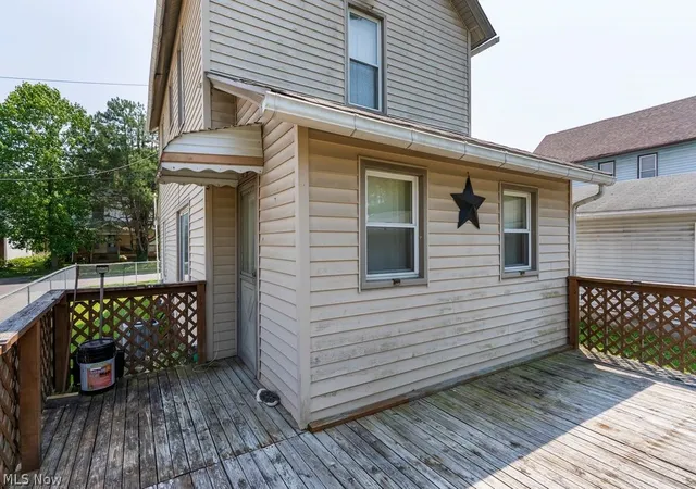 4th image of 71 Elm St, Struthers, OH 44471 | MLS# 5228548