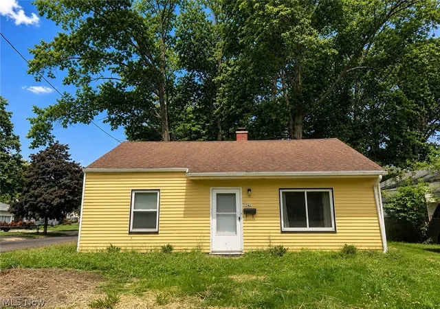 1st image of 1294 Inman St, Akron, OH 44306 | MLS# 5226623