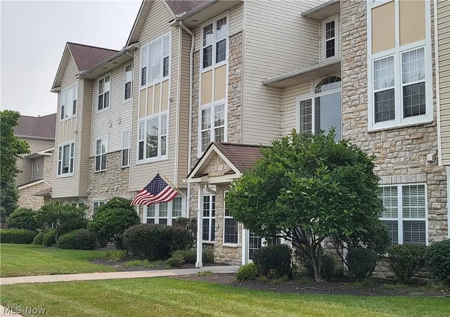 Homes for sale in Lorain, OH | 3656 Morningside Wy #103, Lorain, OH 44053 | MLS# 5227418